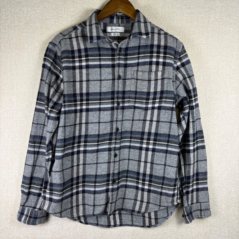 Urban Outfitters Mens Gray Plaid Flannel Button Down Shirt Size M